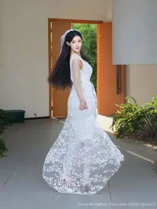 Li Shuang Er No.10661: Ethereal Beauty in a Sexy White Gown - image 50