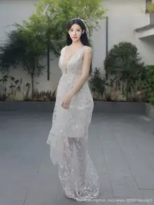 Li Shuang Er No.10661: Ethereal Beauty in a Sexy White Gown - image 4