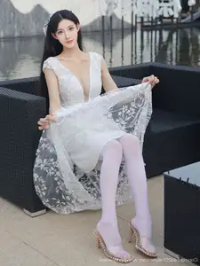 Li Shuang Er No.10661: Ethereal Beauty in a Sexy White Gown - image 43