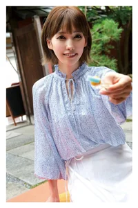 Beautiful Shiori Tokunaga Travel Guide Photo Collection - 78 High-Quality Images - image 12