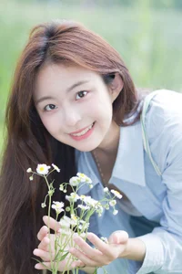 Exquisite Visual Storytelling with Chickkii in YiTuYu Vol.7806 - image 2