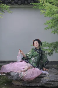 Captivating Visuals: YiTuYu Art Language Vol.5789 Showcasing the Stunning Mao Zi Zi - image 7