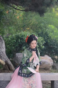 Captivating Visuals: YiTuYu Art Language Vol.5789 Showcasing the Stunning Mao Zi Zi - image 3