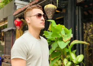 Spotlight on Vu Tuan Viet: The Rising Star of Vietnamese Drama 'Heart Rescue Station' - image 5