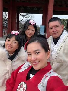 Binh Minh’s Wife Anh Tho Stuns Fans With Incredible Youthful Transformation at 47 - image 0