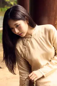 Timeless Vietnamese Beauty: Elegant Ao Dai Girl Amidst Ancient Architecture - Photo 597392964_1911130843144618_1615706383643237778_n.jpg - image 13