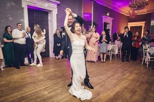 Writer Mèo Xù Shares Her Traditional Vietnamese Wedding in the UK - image 6