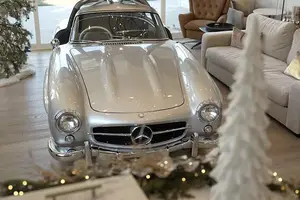 Million-Dollar Dream: Collector Trades Bugatti Veyron for Legendary Mercedes-Benz 300 SL Gullwing 1955 - image 3