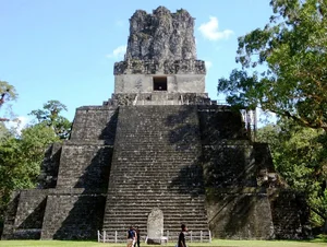 Exploring the 5 Most Beautiful Pyramids of the Maya Empire - image 11