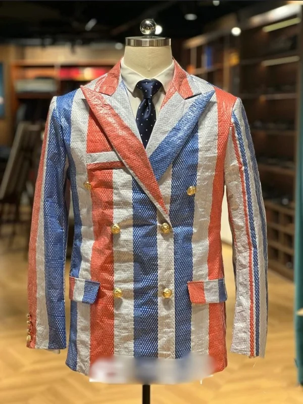 Unique Tarpaulin Vest Design Goes Viral on Social Media