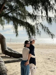 Lingerie Model Le Ngoc Trinh Shares Sweet Moments with Actor Boyfriend - image 3