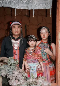 Do My Linh's Postpartum Return and Hari Won's Fashion Triumph - image 0