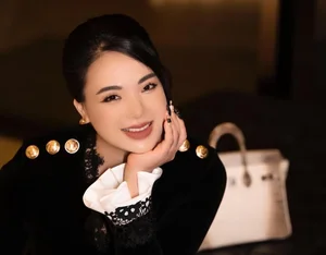 Top 3 Wealthy Vietnamese Women Who Made Headlines with Their Multi-Billion Luxury Car Purchases - image 3