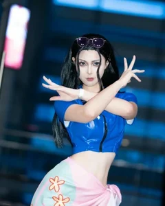 Best Nico Robin Cosplay Gallery: 99+ Captivating One Piece Archaeologist Tributes - image 15
