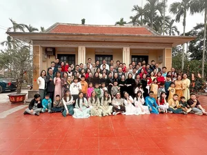 A Remarkable Lunar New Year Gathering: The 120-Member Family in Thai Binh - image 5