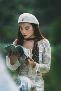 Yituyu Overcast Portrait Mi Er Photo Gallery and Artistic Review - image 6