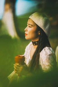 Yituyu Overcast Portrait Mi Er Photo Gallery and Artistic Review - image 1