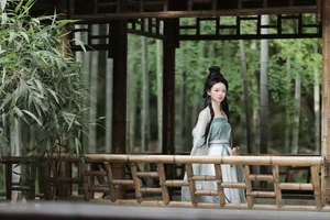 YiTuYu Art Language Vol.7352: A Vibrant Showcase of Xiao Yang Ai Gan Fan - image 7