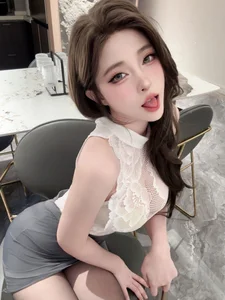 Elegant Secretary Office Cosplay by Qing Shui You Nai – Sophisticated Professional Fashion and Corporate Reception Room Aesthetic Photography Collection - image 3