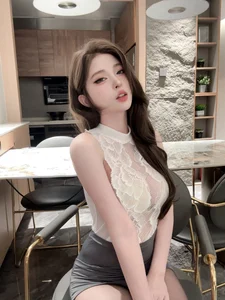 Elegant Secretary Office Cosplay by Qing Shui You Nai – Sophisticated Professional Fashion and Corporate Reception Room Aesthetic Photography Collection - image 9