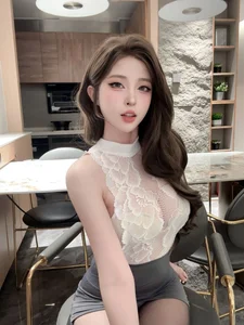 Elegant Secretary Office Cosplay by Qing Shui You Nai – Sophisticated Professional Fashion and Corporate Reception Room Aesthetic Photography Collection - image 6
