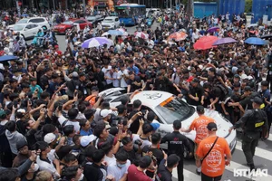 Supercars for a Cause: Luxury Vehicle Gathering in TPHCM Supports Northern Vietnam - image 8