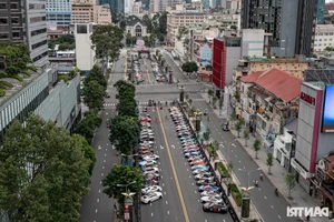 Supercars for a Cause: Luxury Vehicle Gathering in TPHCM Supports Northern Vietnam - image 10