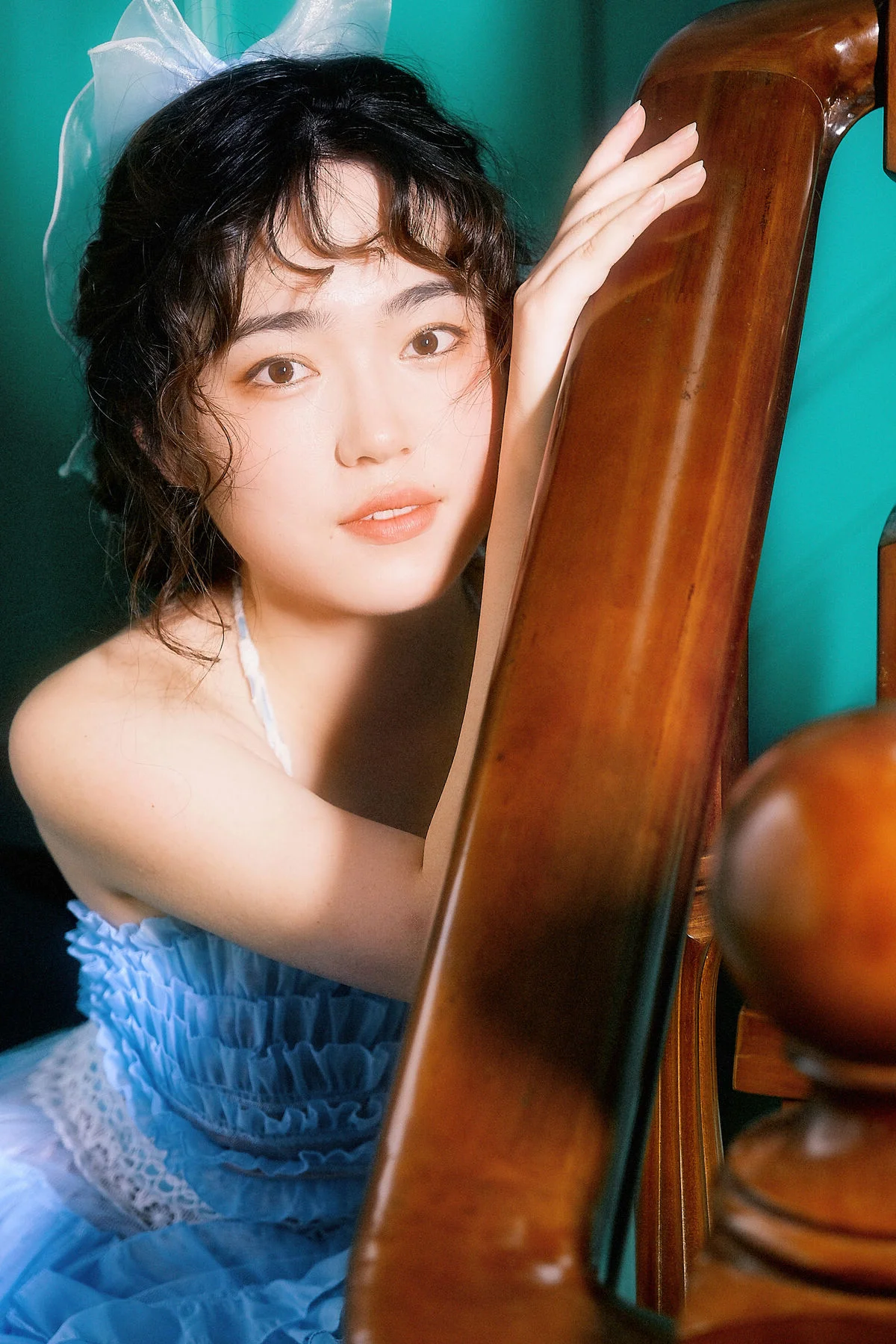 YiTuYu Art Language Vol.8138: Featuring the Elegant Xin Xin Collection