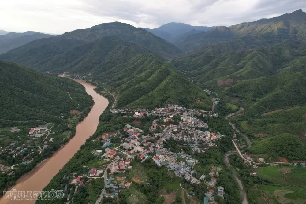 Education in the Border Highlands: The Dedicated Teachers of Thanh Hóa Province