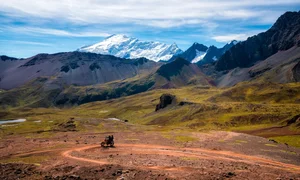 Exploring the Vibrant Rainbow Mountain: A Breathtaking Journey Through Nature’s Palette - image 6