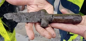 Archaeologists Discover Mysterious Artifact at Ancient Swedish Fortress - image 7