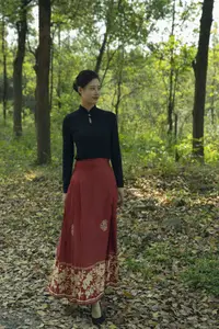 Chenaling_CL's Grace with Classic Horse Skirt in YiTuYu Vol.8784 Collection - image 19