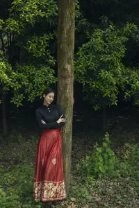 Chenaling_CL's Grace with Classic Horse Skirt in YiTuYu Vol.8784 Collection - image 13