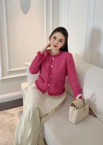 Timeless Elegance: Actress Vu Thu Hoai’s Secrets to Youthful Beauty at 36 - image 2
