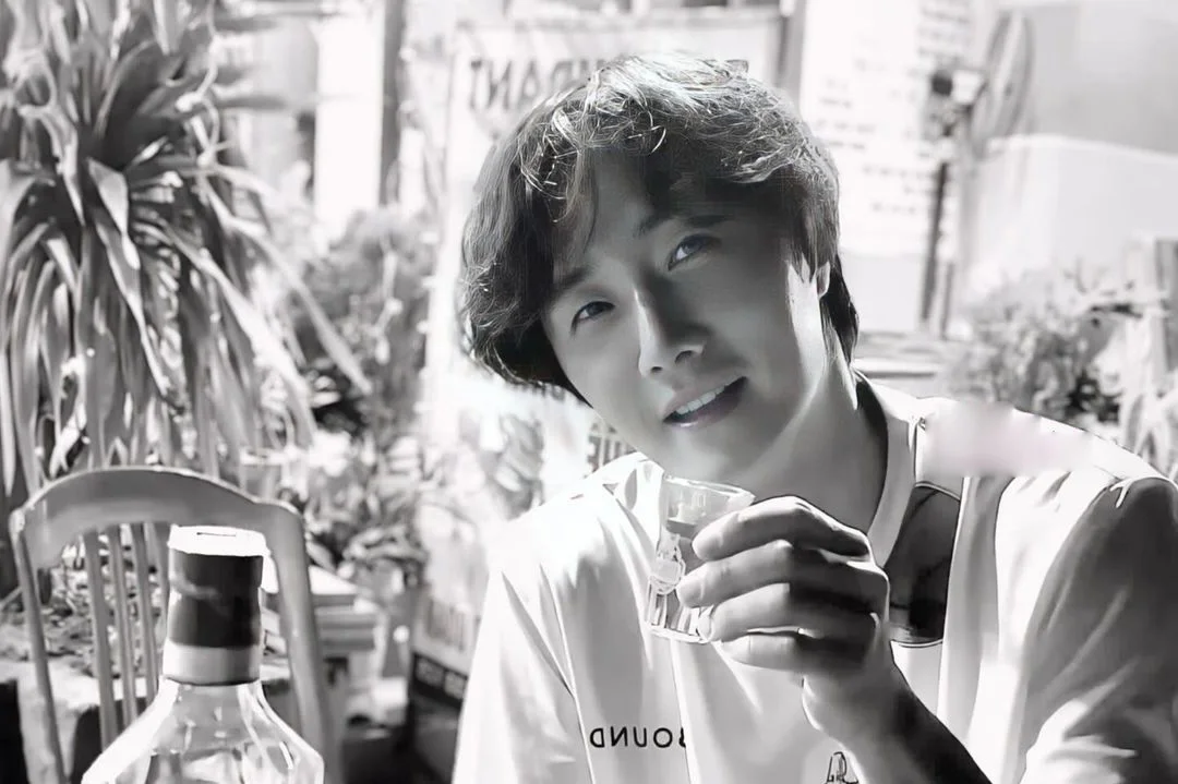 High Kick Star Jung Il Woo Explores the Beauty of Da Nang and Hoi An