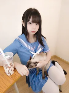 Soft Aesthetic Moments: Shi Wan Zhen Zhi Fu Te’s Cozy Cat Diary Series - image 4