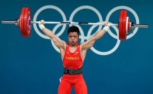 Paris Olympics August 7: Trinh Van Vinh's Disappointment and Vietnam's Hopes - image 6