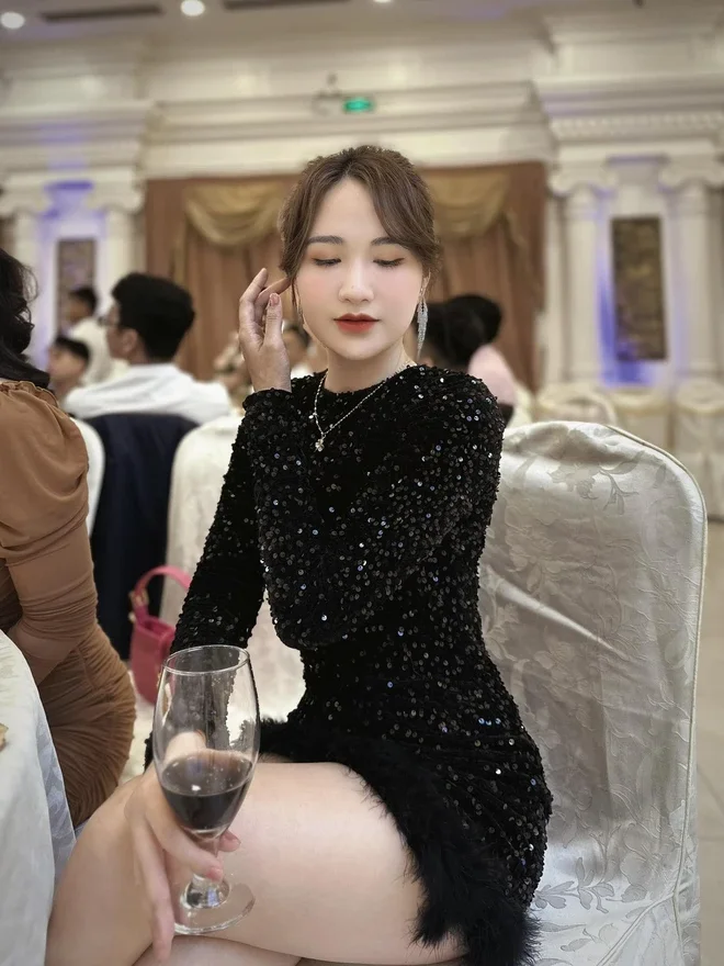 Postpartum Fitness Secrets: How Thanh Lam Maintains a Youthful Figure and Radiant Health After Two Kids
