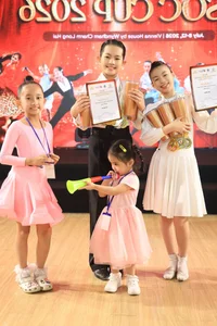 Adorable Visuals of Khanh Thi and Phan Hien’s Young Daughter Capture Hearts Online - image 8