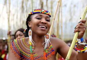 Fascinating and Unique Customs of Indigenous Tribes Worldwide - image 6