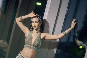 Singer Vo Ha Tram Inspires with Budget-Friendly Postpartum Fitness - image 1
