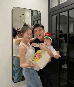 Salim’s Daughter Pam Goes to School: Netizens Shocked by High Tuition Fees - image 5