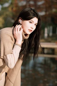Captivating Portraits: YiTuYu Art Language Vol.6149 Yi Ci Xin - image 0