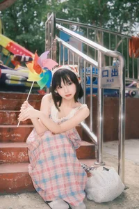 Captivating Photography: Yi Ming in YiTuYu Art Language Vol.10342 - image 0