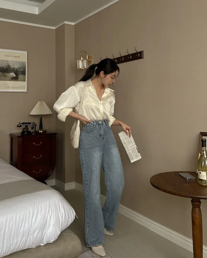 4 Essential White Tops Every Woman Needs for a Chic Spring and Summer Wardrobe