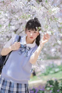 Pure Youthful Vibes with Zhuo Dao Yi Zhi Su Su in YiTuYu Vol.8890 - image 14