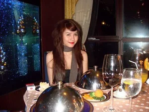 From Viral Sensation to Modern Success: The Inspiring Evolution of a Famous Saigon Hot Girl's Current Life - image 4