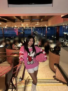 Y Phung Celebrates Birthday in the US: A Glamorous Look at the Iconic Star - image 6