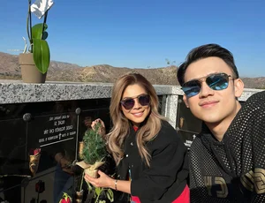 Cuong Do La and Dam Thu Trang Show Off Stylish New Ride - image 4