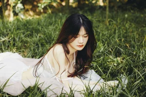 YiTuYu Art Language Vol.9812: Exploring the Aesthetic Beauty of Dong Dong (38P) - image 25